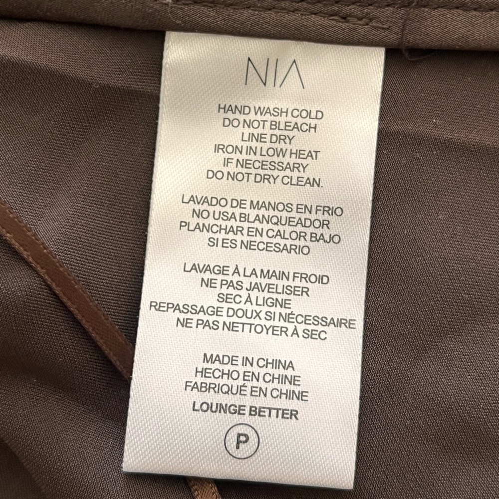 NIA camisole top NWT - Picture 7 of 8